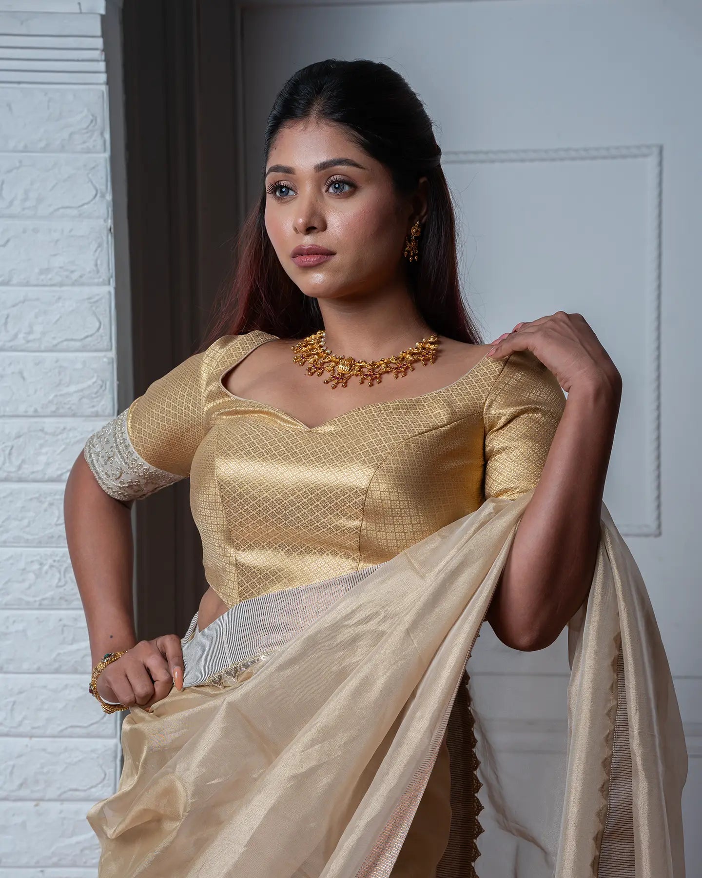 Mughdha Blouse