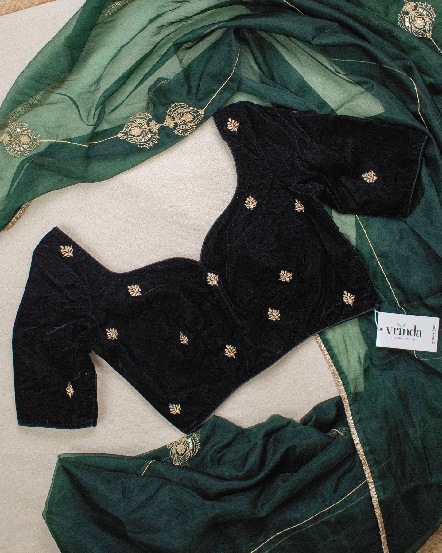 Mushreen Black Blouse