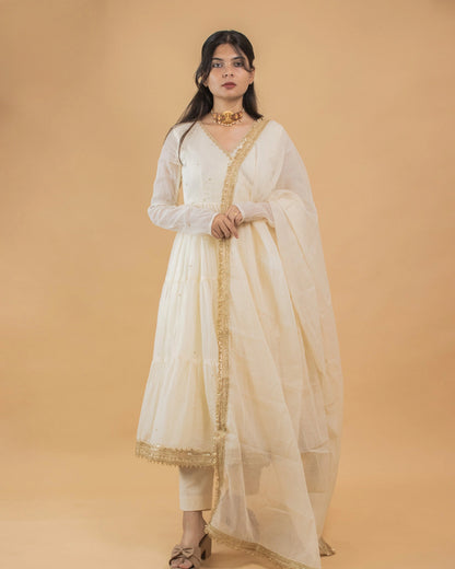 Nirjhari Kurta Set