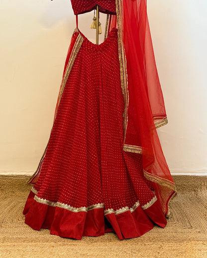 Priyanshi Laal Lehenga Set