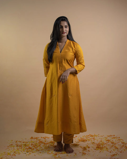 Saroj Mustard Kurta Set