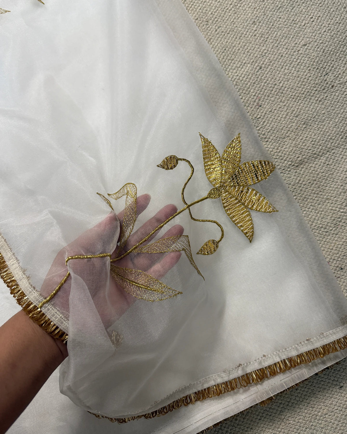 Sweta Padma Zari Saree
