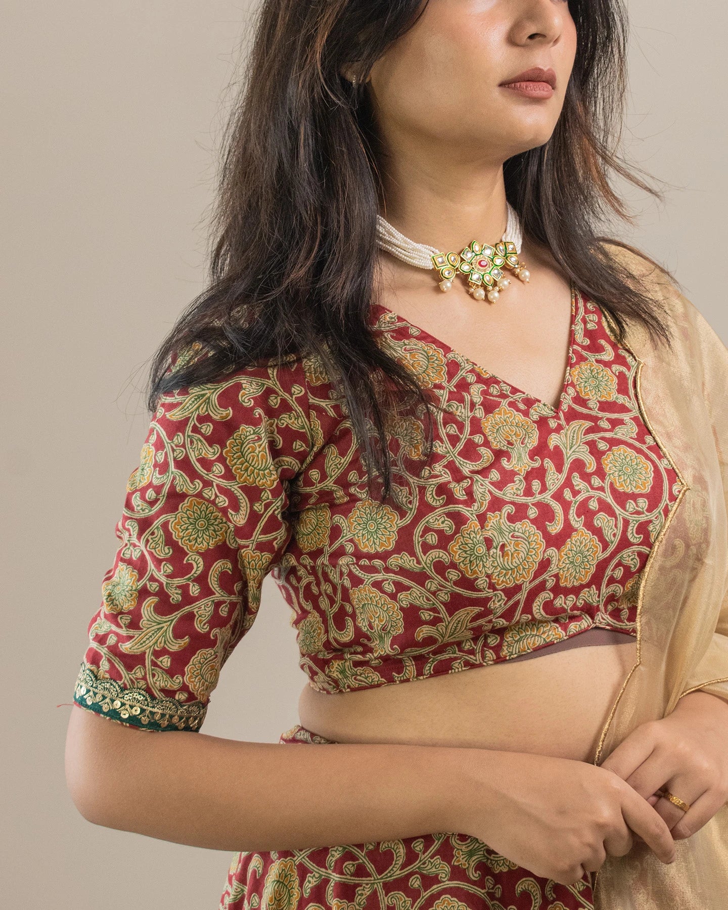 Toranlata Laal Blouse