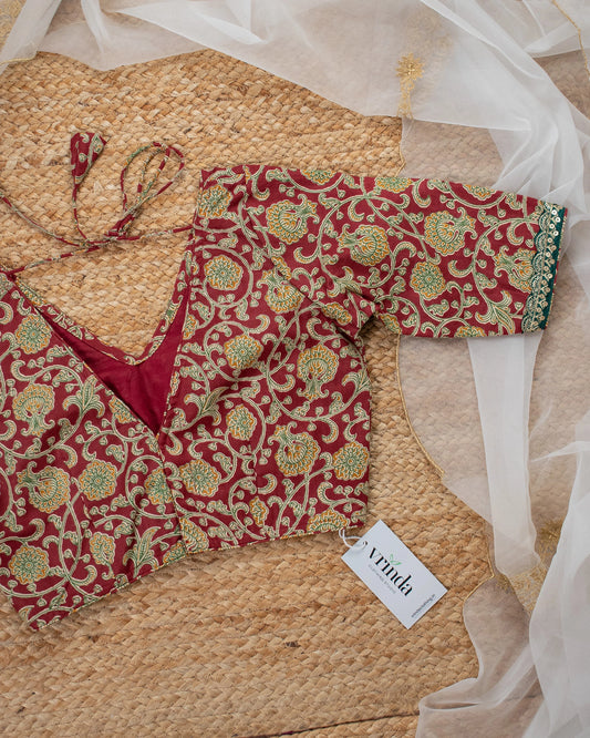 Toranlata Laal Blouse