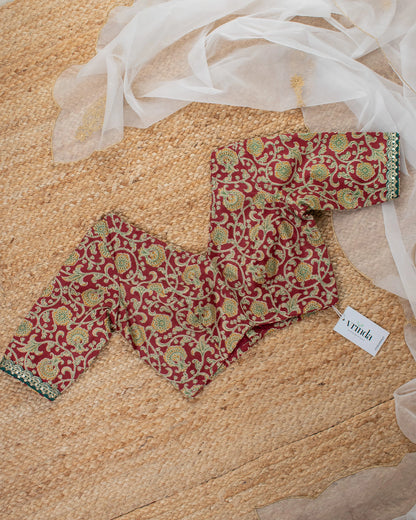 Toranlata Laal Blouse