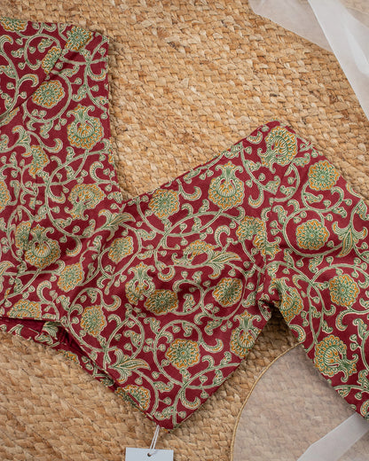 Toranlata Laal Blouse