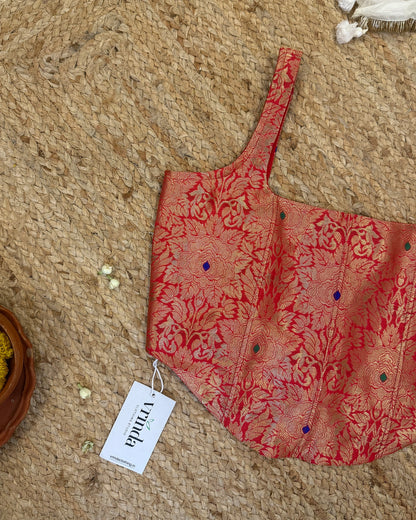 Turavi Blouse